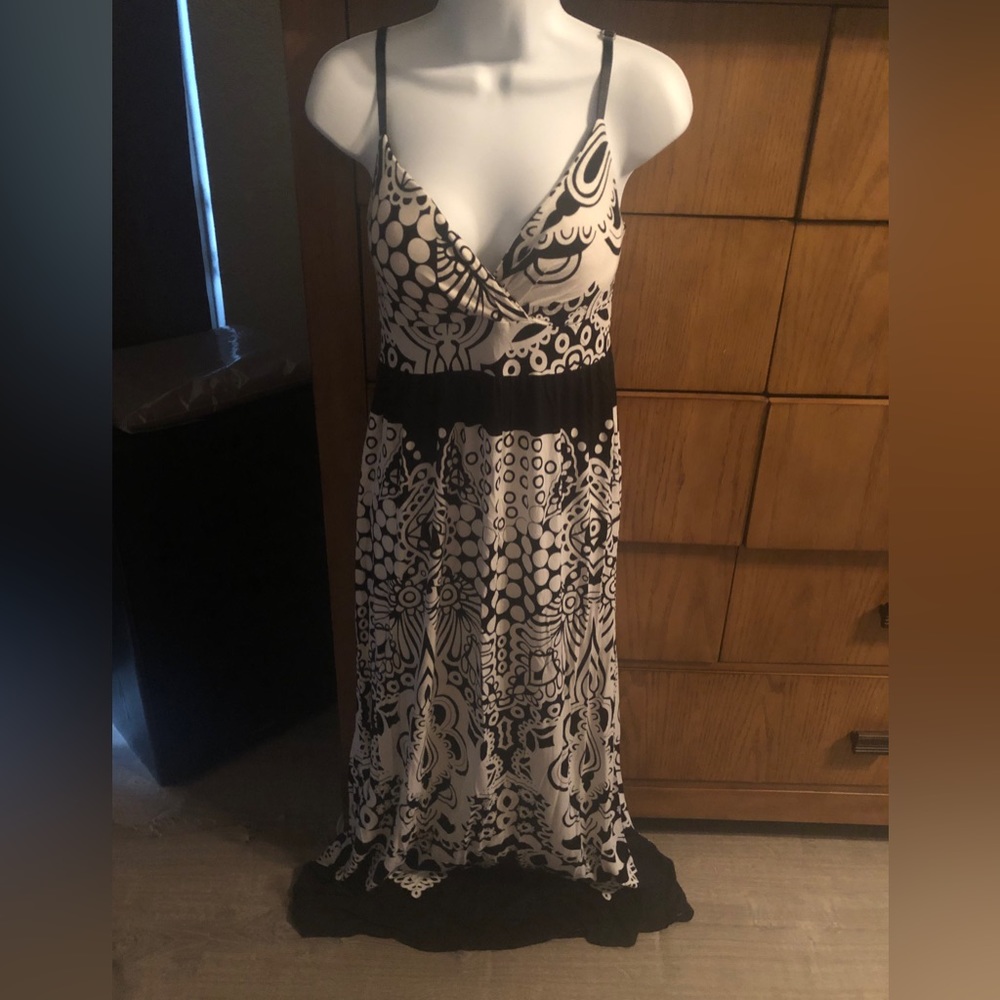 Black/White maxi dress